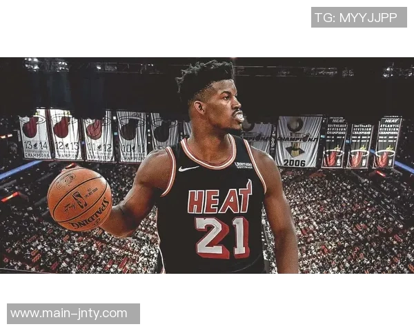 兰德尔赛季新高14助攻助力球队轻松取胜另有17分5板正负值高达28